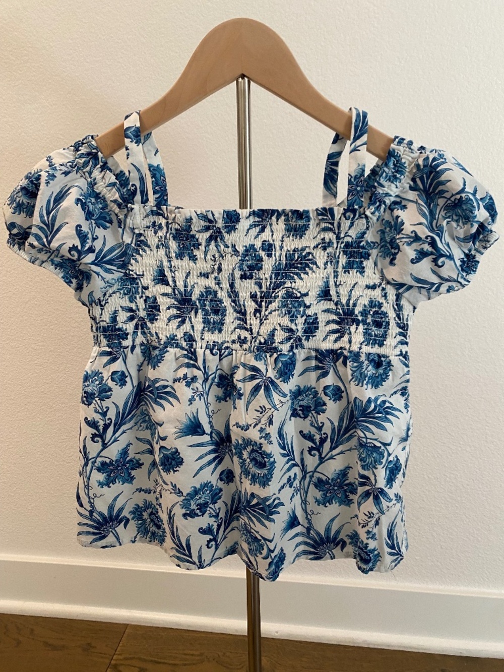Janie and Jack Blue and White Floral Print Top - EUC